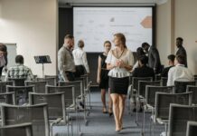8 Ways to Recognize and Appreciate Your Loyal Employees